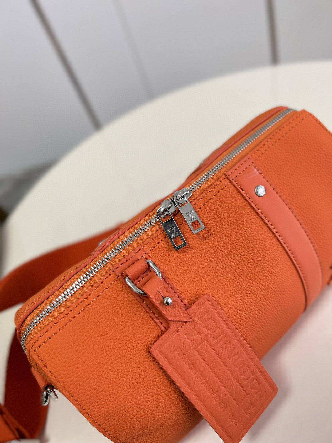 Louis Vuitton City Keepall Aerogram Orange For Men, Bags, Shoulder And Crossbody Bags