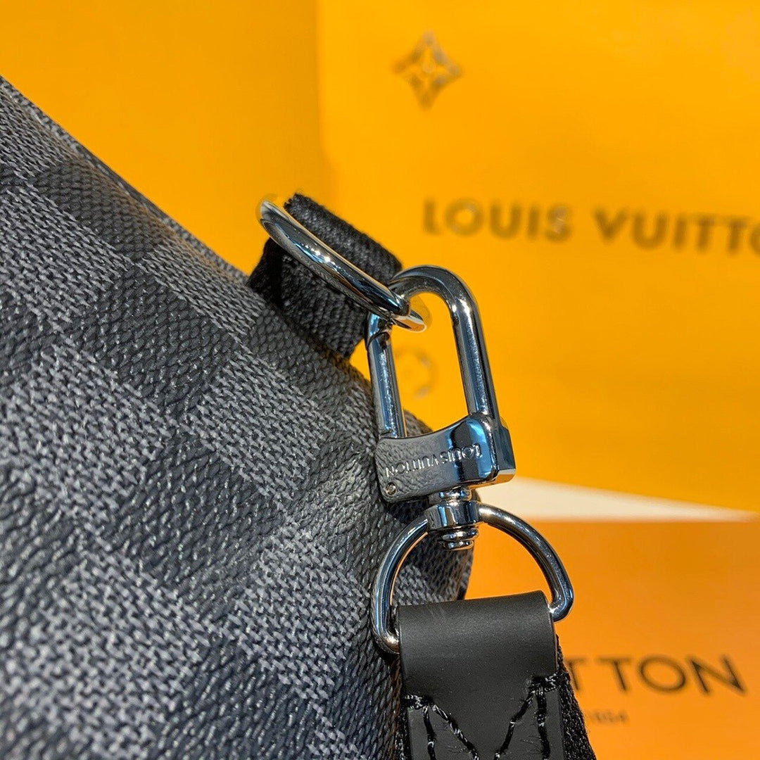 Louis Vuitton Avenue Sling Bag 32cm Damier Graphite Canvas Spring/Summer