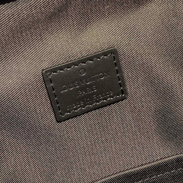 Louis Vuitton Avenue Sling Bag Monogram Canvas For Men, Bag, Crossbody Bags