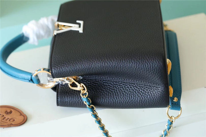 Louis Vuitton Capucines BB Taurillon Black/Blue  Bags, Shoulder And Crossbody Bags 10.6in/27cm Louis Vuitton