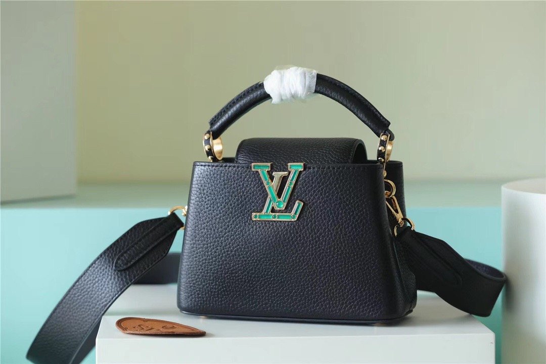 LV Capucines BB Taurillon Black For Women,  Shoulder And Crossbody Bags 21cm/8.3in LV