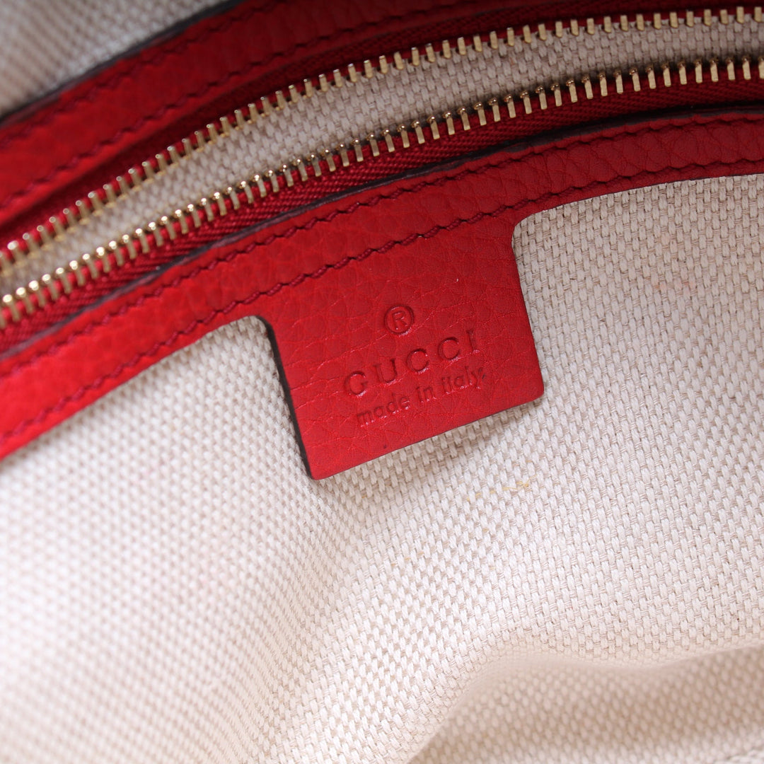 308983 Soho Chain Shoulder Bag