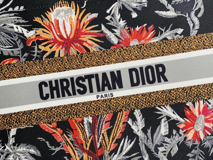 EN - New Arrival Bags Christian Dior 120
