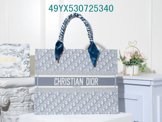 Christian Dior Bags Bags - The Tote   403