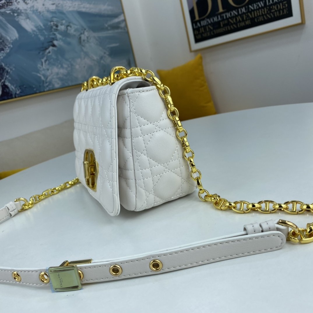 MO - Top Quality Bags Christian Dior 070